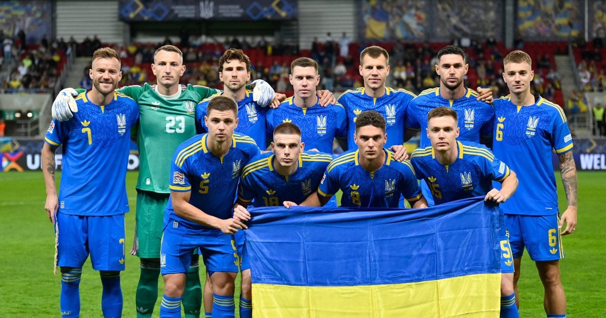 Збірна України з футболу