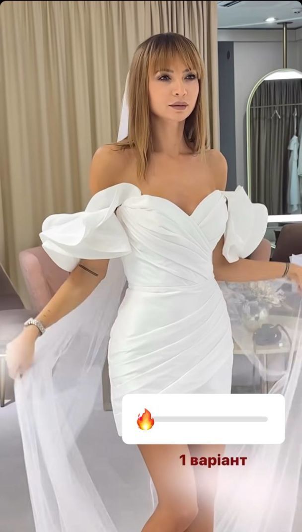 Ирина Сопонару выбирает свадебное платье / © instagram.com/irinasoponaru