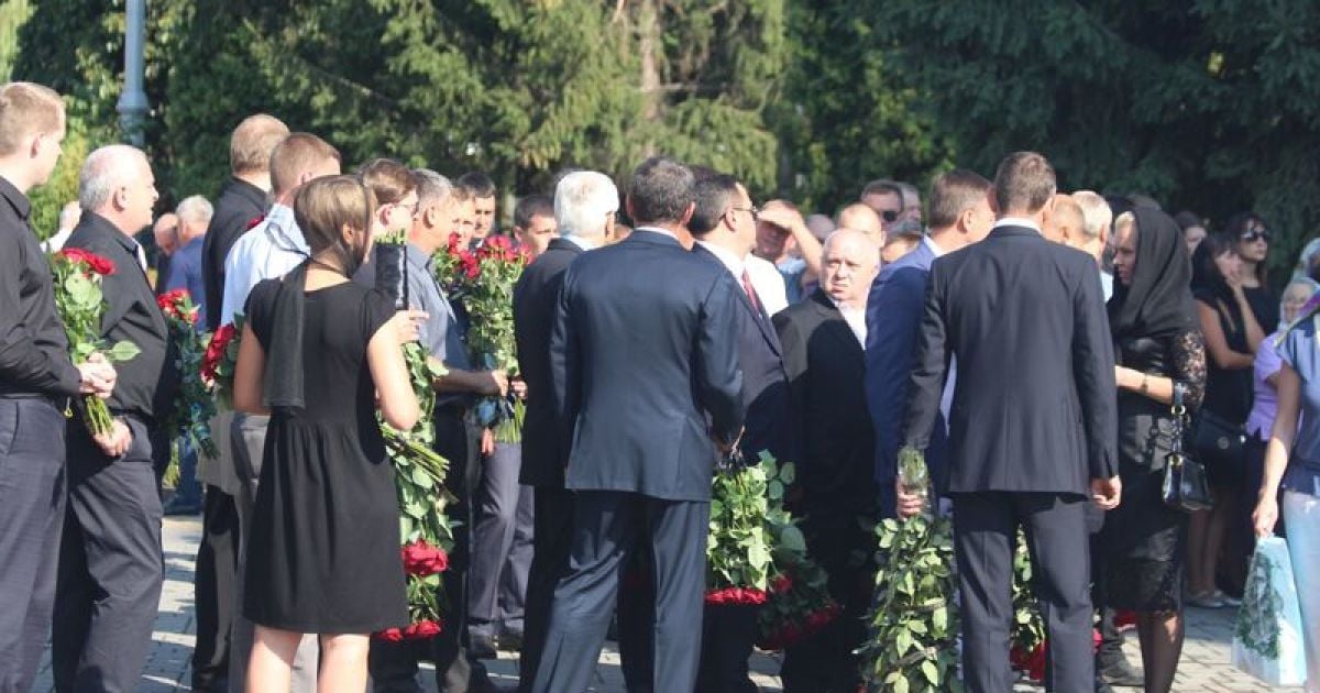 На похороны Еремеева прибыли ряд скандальных политиков / © ТСН.ua