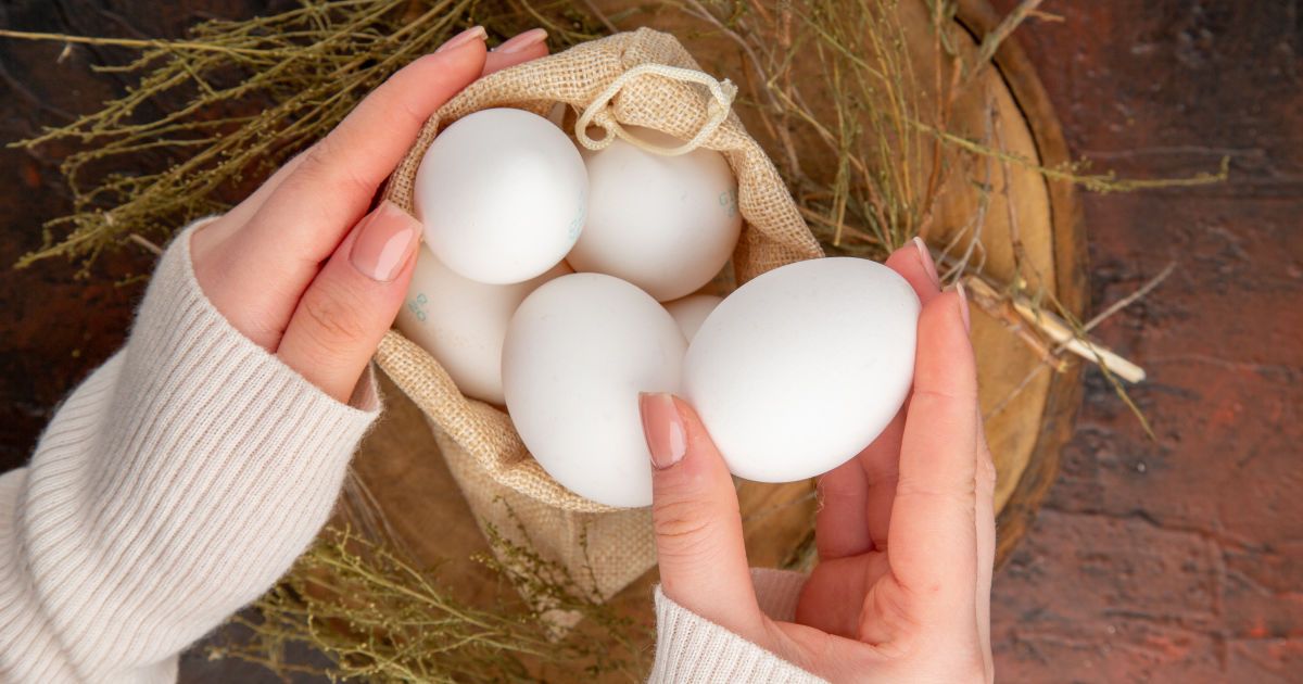 Какие яйца нельзя покупать в магазине
