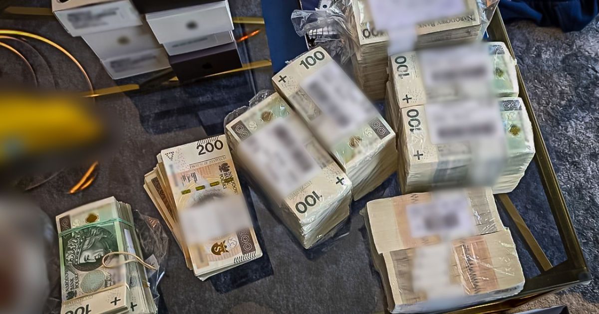 Нелегальні сигарети, Польща_8 / © Центральное следственное бюро полиции Польши