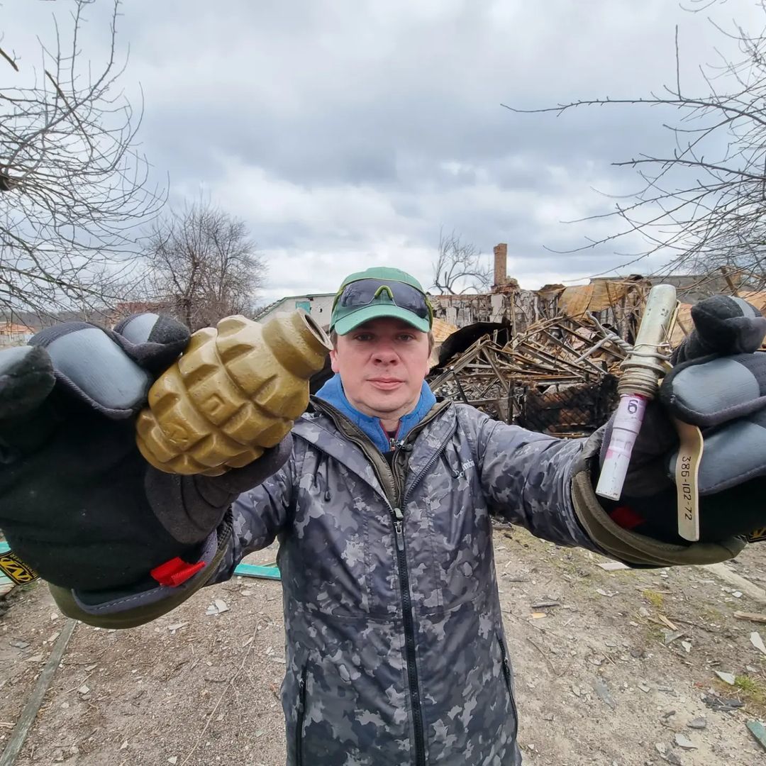 Русские при отходе очень многое заминировали, даже трупы