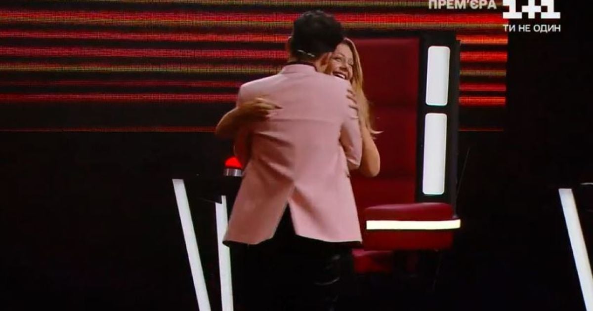 "Голос країни-11": Тіна Кароль та Дан Балан пустилися в романтичний танок під спів NIKITA LOMAKIN