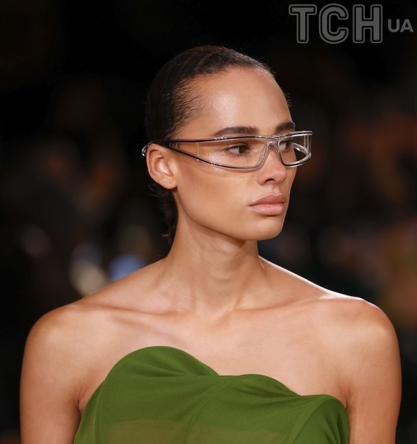 Коллекция Victoria Beckham весна-лето 2025 / © Associated Press