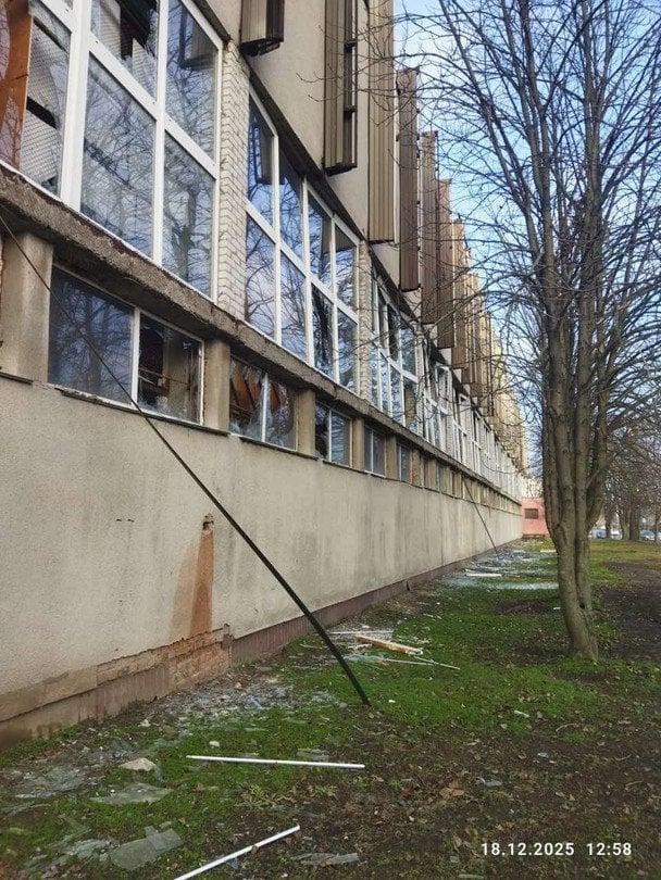 У Черкасах РФ вдарила по легкоатлетичному манежу. Фото: Матвій Бідний