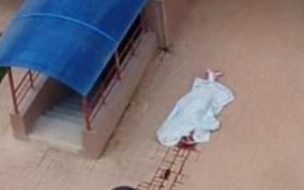 В Вишневом девушка разбилась насмерть, выпав из окна многоэтажки