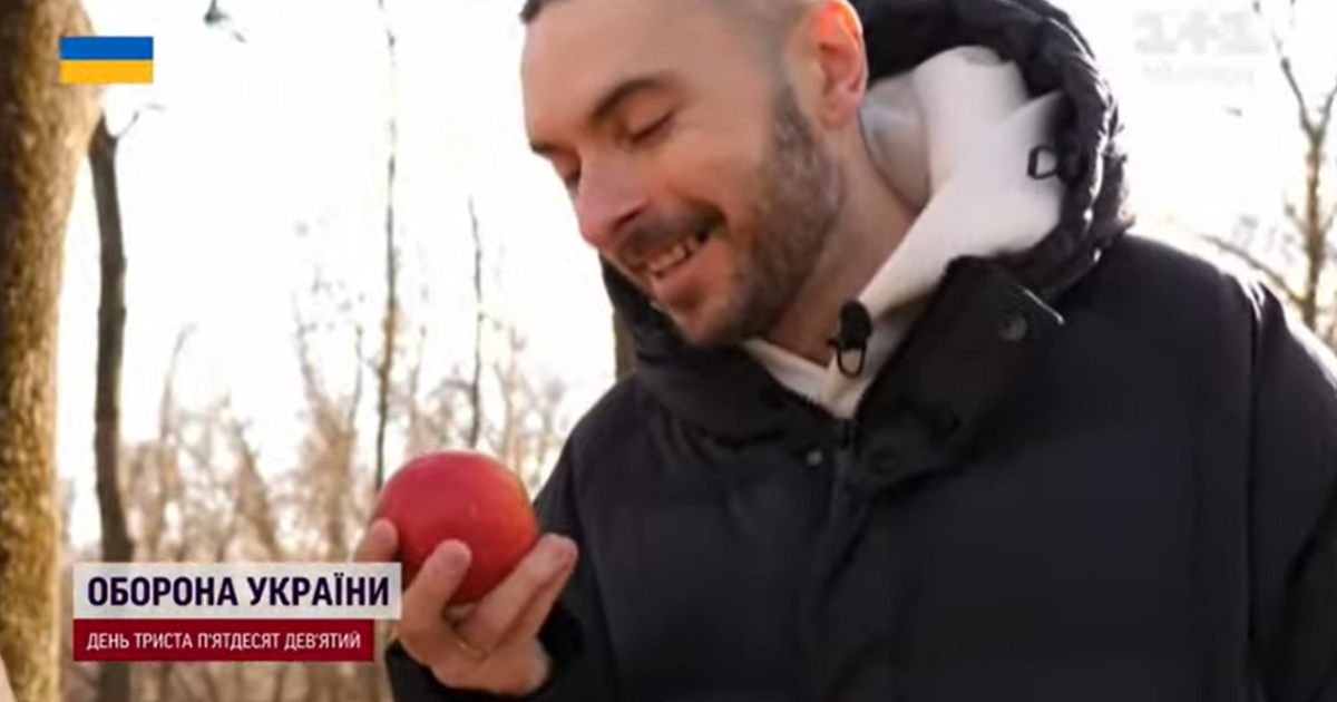 "Полонений з яблуком" 11 місяців підтримував співкамерників переказами книжок і досі не знімає щасливих штанів