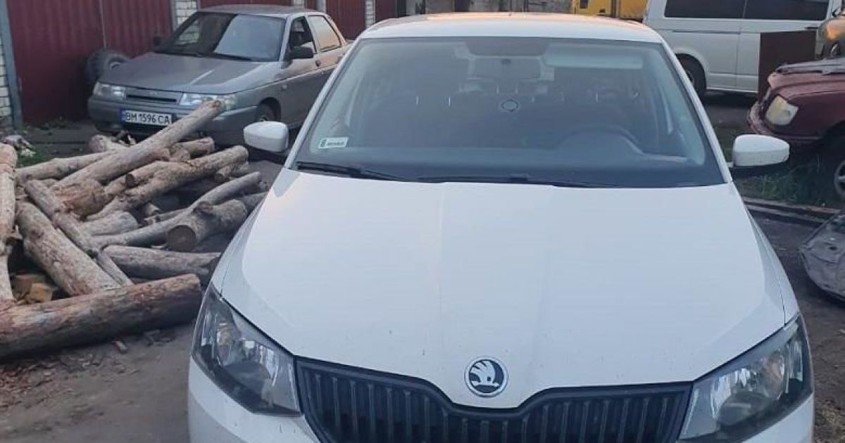 У Києві двоє знайомих побили та обікрали чоловіка і втекли на його автівці / © Полиция Киева / Facebook