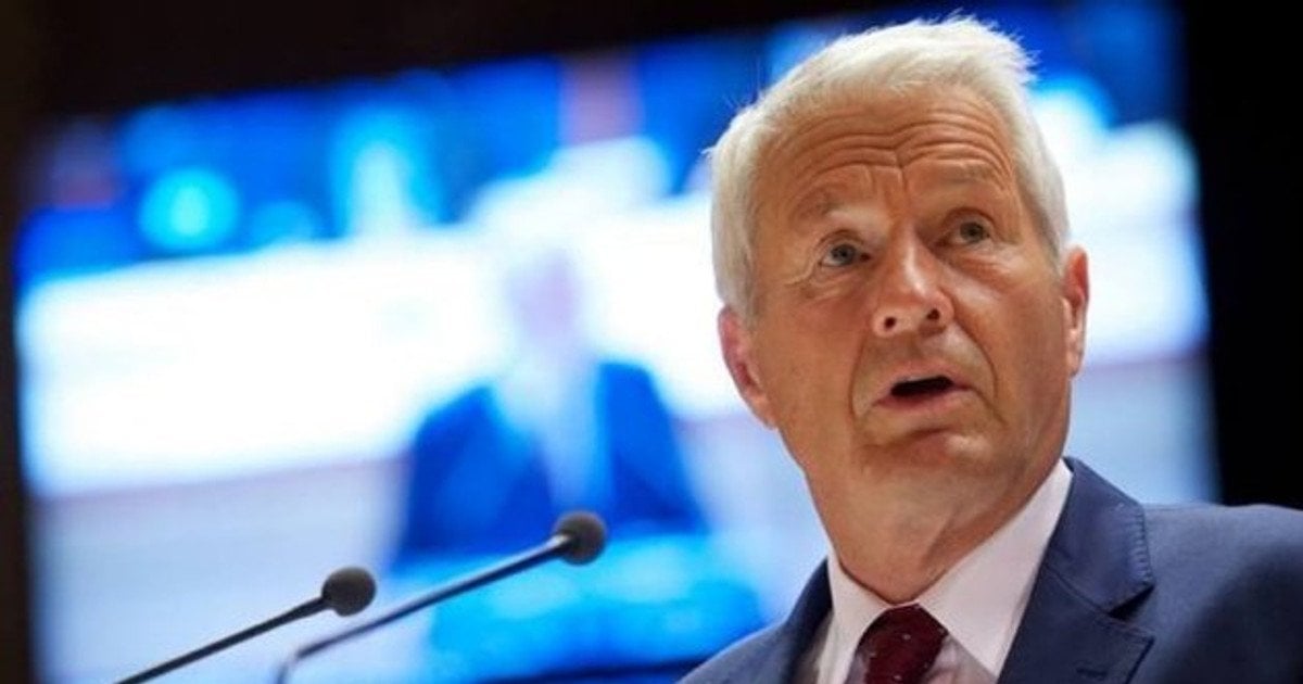 Справа Епштейна: експрем’єр здійснив спробу самогубства на тлі розслідування — ЗМІ