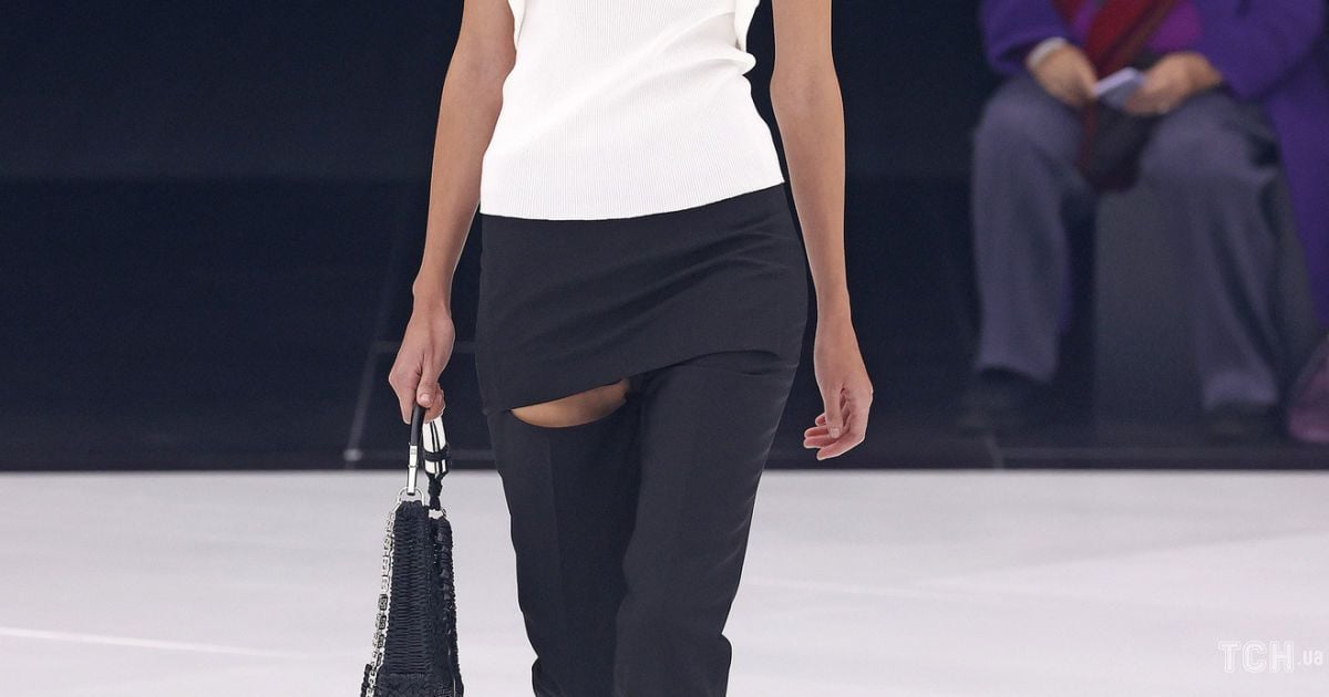 Колекція Givenchy прет-а-порте сезону весна-літо 2022 / © East News