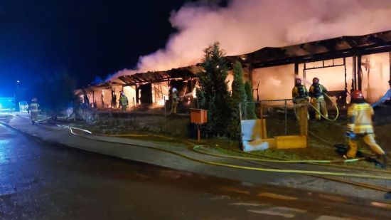 У Польщі дотла згорів притулок для українців, які втекли від війни: фото