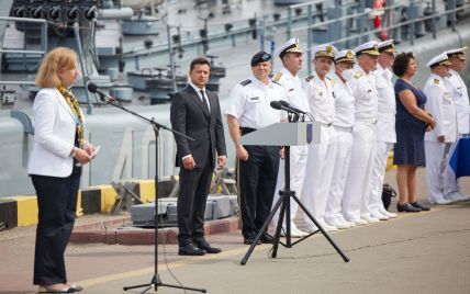 Зеленський поїхав до моря в Одесу - вітати військових моряків з професійним святом