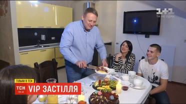 VIP застілля: як нардепи накривають новорічний стіл та які купують продукти