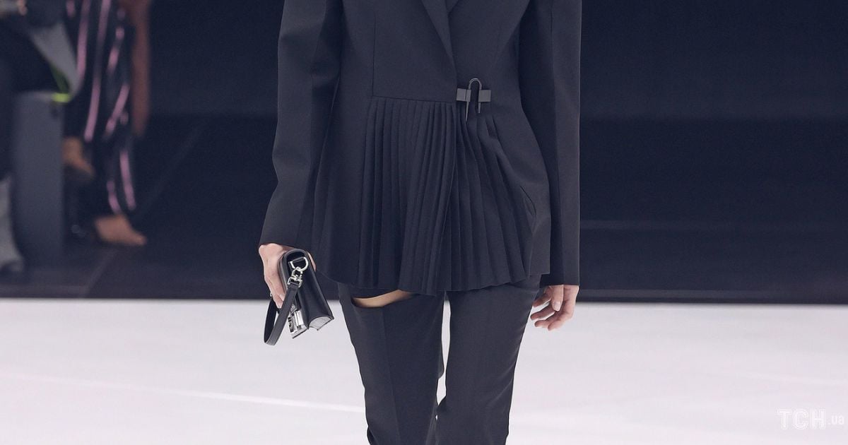 Колекція Givenchy пре-а-порте сезону весна-літо 2022 / © East News