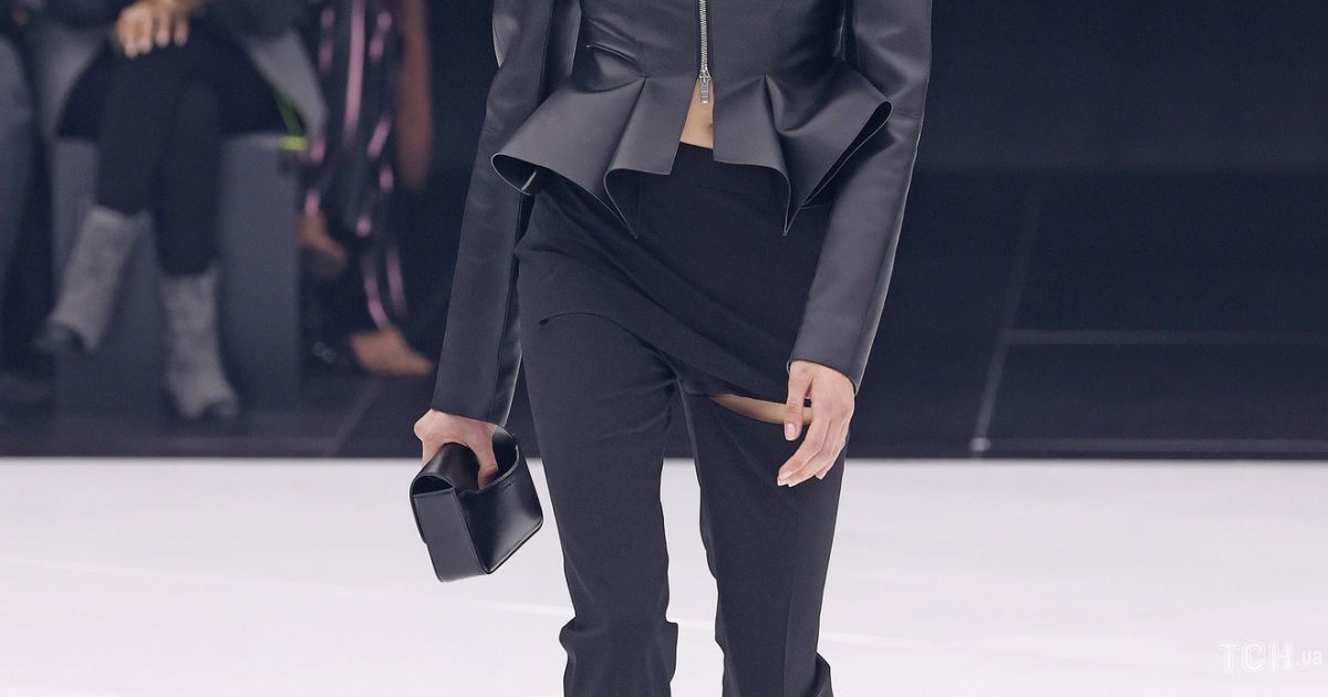 Колекція Givenchy прет-а-порте сезону весна-літо 2022 / © East News