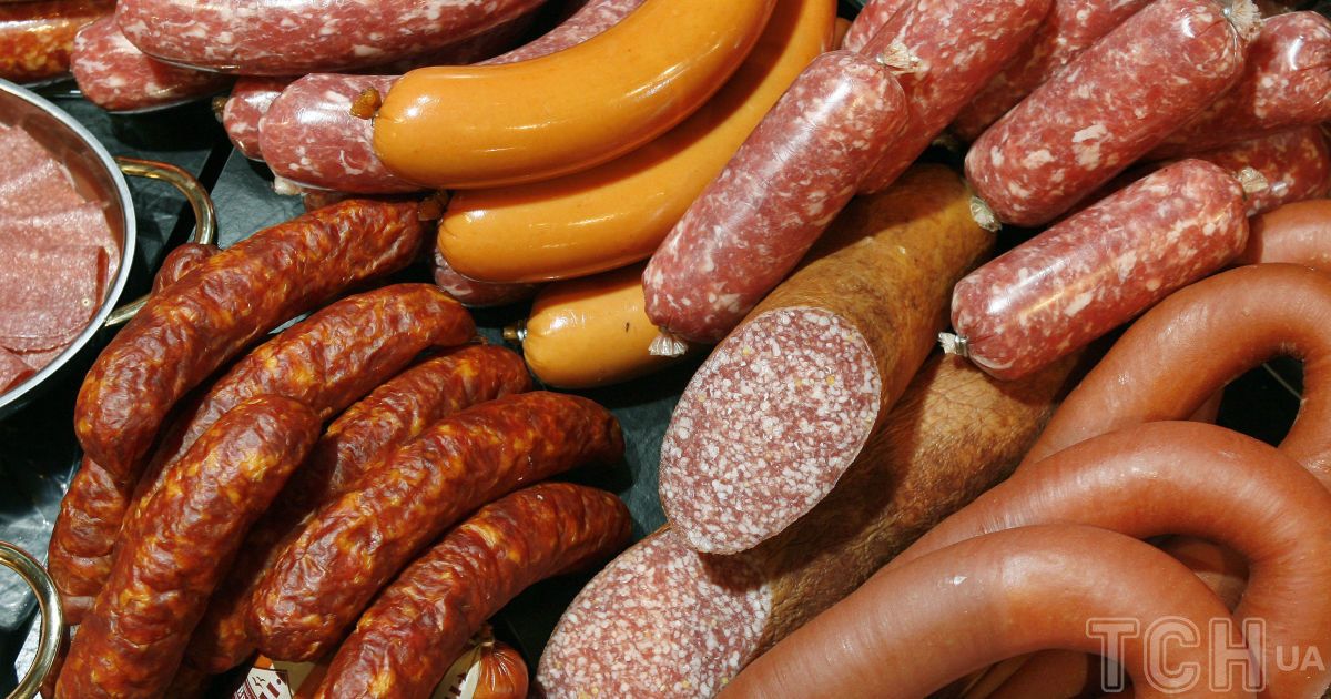 Колбасы и мясные деликатесы