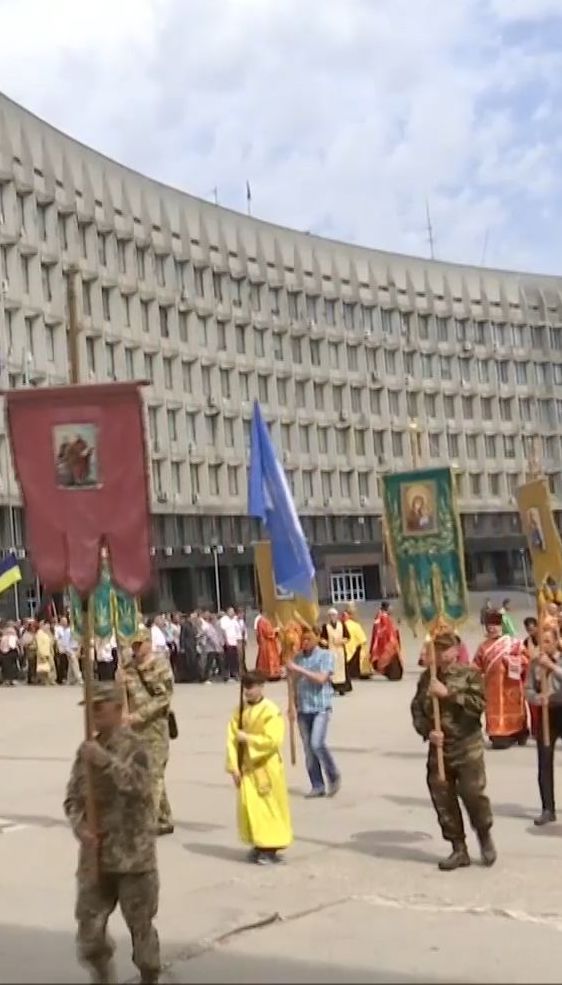 В Сумах организовали крестный ход в поддержку автокефалии Украинской православной церкви