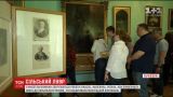 Работы Пикассо, Шевченко и Айвазовского представили в сельском музее на Харьковщине
