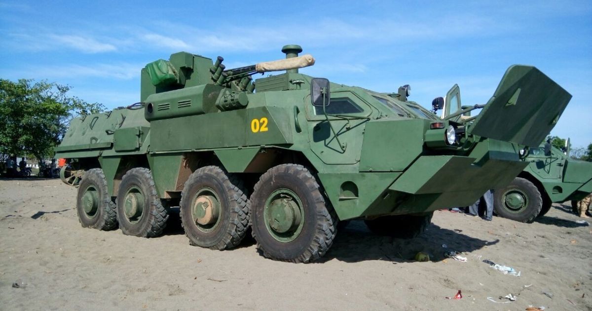 БТР-4Е, "Корсар" і "Оплот": Полторак розкрив плани придбання армією військової техніки