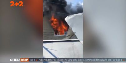 Крупный пожар в центре Черновцов: в двухэтажном доме загорелась квартира