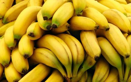 Россия стала крупнейшим импортером бананов в Беларусь. Минск подсунул РФ не свои яблоки