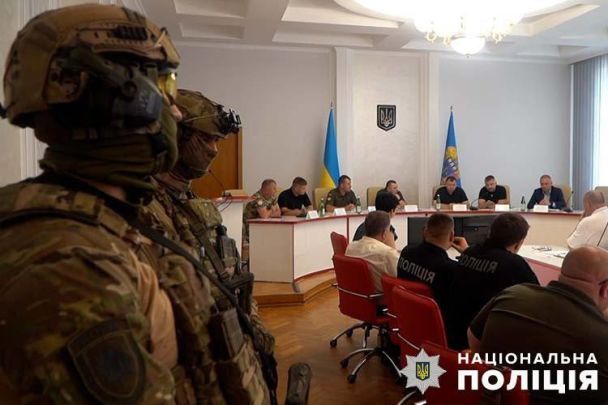 У місяць "заробітки" зловмисників становили від 100 000 до 150 000 доларів / Фото: Національна поліція України