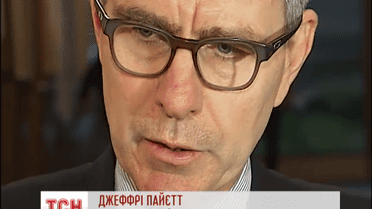 Джеффри Пайетт посетил один из столичных избирательных участков в качестве наблюдателя