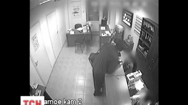 Всего полчаса понадобилось полицейским, чтобы поймать грабителя