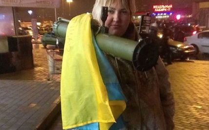 В Харькове волонтер ездила по городу с гранатометом, проверяя реакцию горожан и милиции