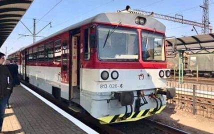 Омелян пообещал до конца года запустить поезд из Украины в Прагу