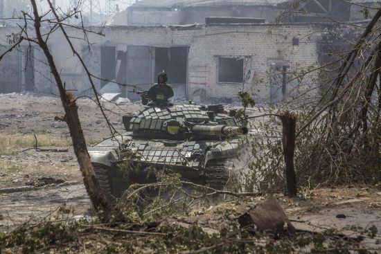 Наступ окупантів на Донбасі загальмується - ISW