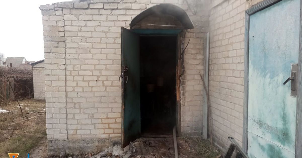 На Днепропетровщине во время пожара в жилом доме заживо сгорел мужчина