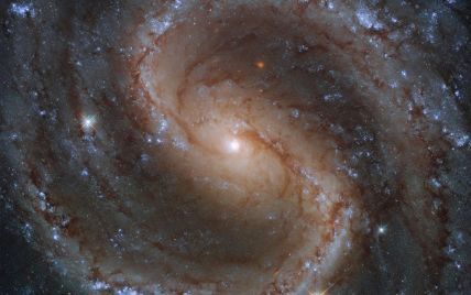 NASA сделало потрясающее фото "потерянной галактики"