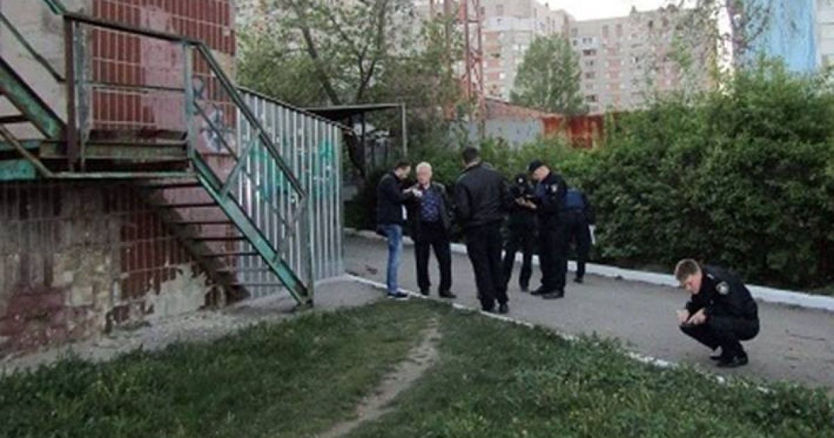 В Киеве на территории учебного заведения прогремел взрыв
