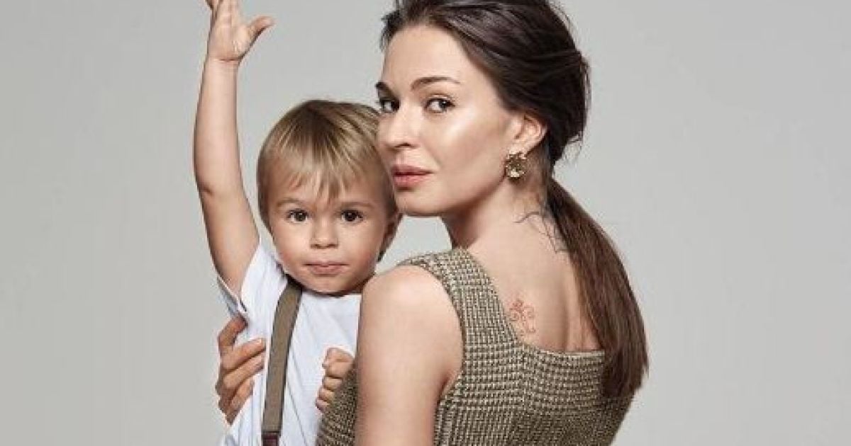 Тыйым салынған орыс порносын көріңіз