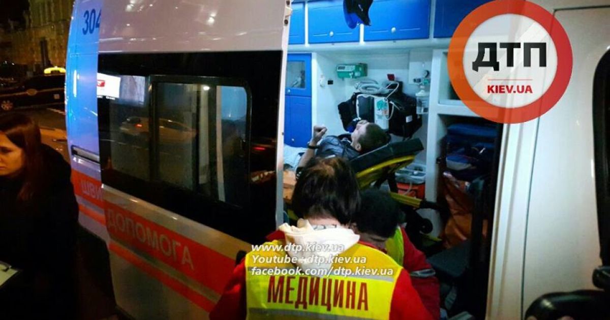 На бульваре Шевченко произошло ДТП. / © facebook.com/dtp.kiev.ua