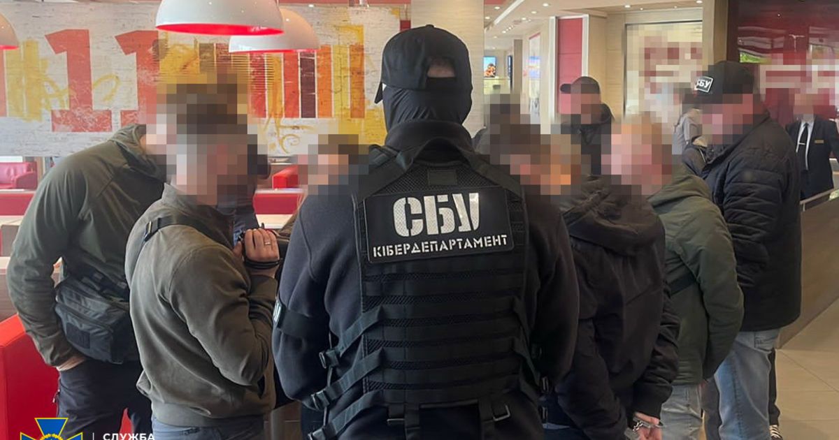 Частные детективы торговали конфиденциальной информацией из государственных баз данных