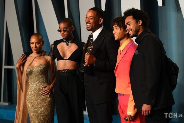 Джада Пинкетт-Смит с семьей / © Getty Images