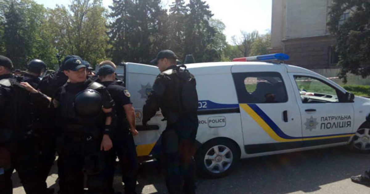 Чоловіка затримали за непокору поліції, наразі невідомо, чи він причетний до будь-яких провокацій / © ГУ Національної поліції в Одеській області
