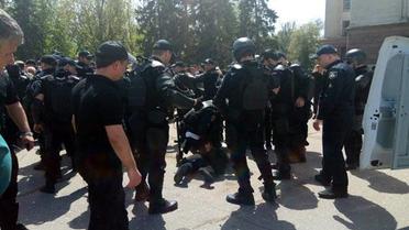 Чоловіка затримали за непокору поліції, наразі невідомо, чи він причетний до будь-яких провокацій / © ГУ Національної поліції в Одеській області