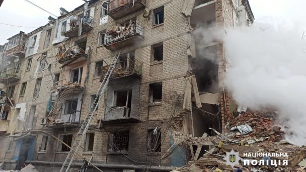 Наслідки ракетного удару по Харкову 23 січня. / © МВС