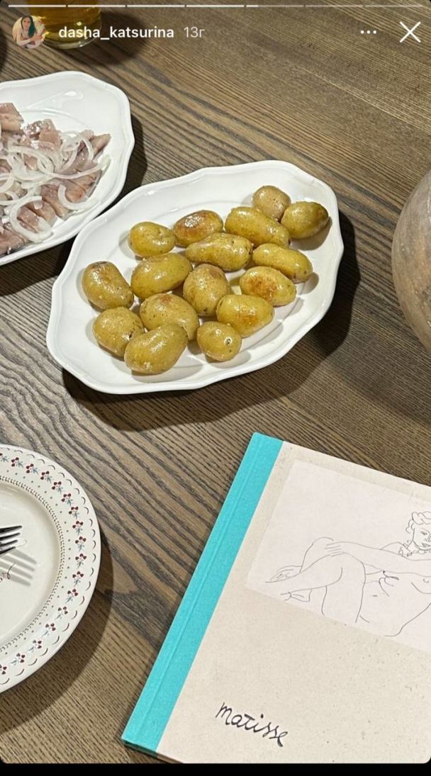 Ужин Даши Кацуриной и Владимира Дантеса / © instagram.com/dasha_katsurina