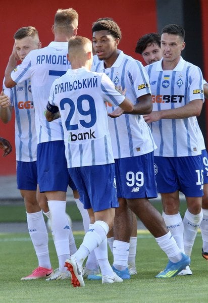 "Динамо"