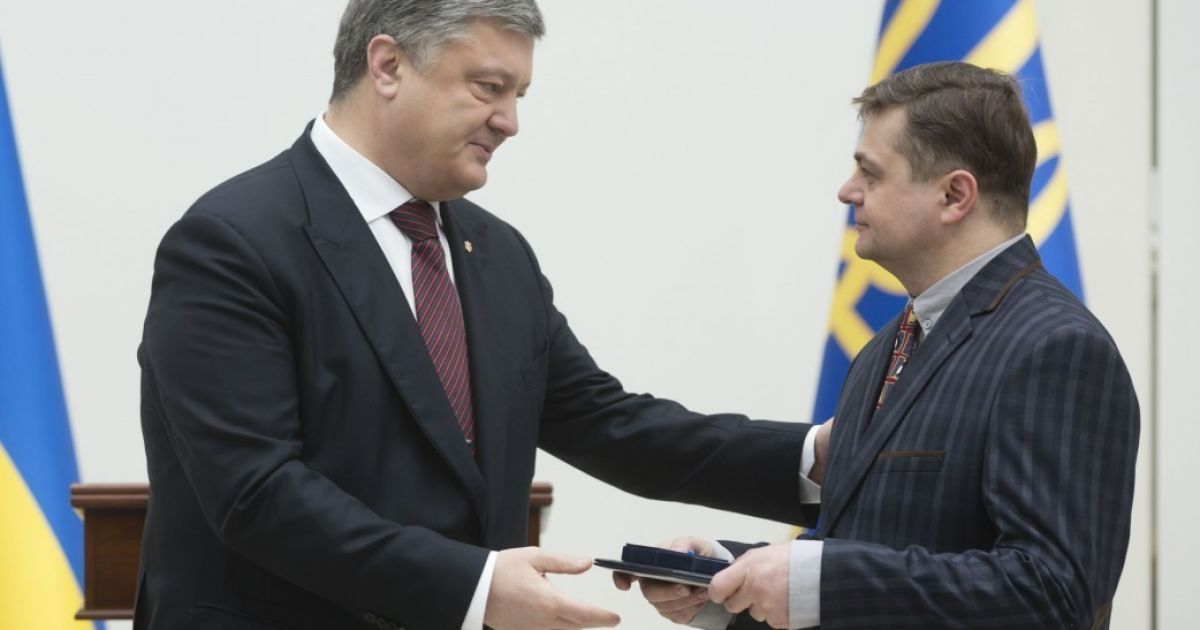 Преждевременный звонок и побег с церемонии: что интересного было на вручении Шевченковских премий-2017