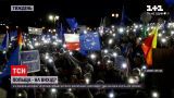 Новости недели: в Польше тысячи людей вышли на улицы, разъяренные своей властью