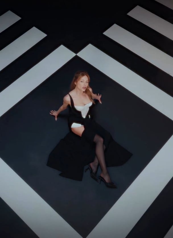 Тіна Кароль / фото: скриншот з відео instagram.com/TINA_KAROL