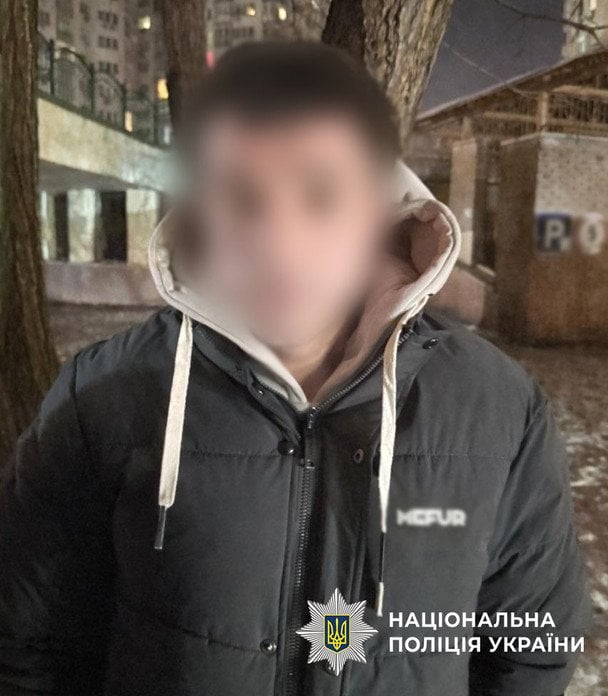 У Києві працівники автомийки вкрали у клієнтки мільйон гривень заощаджень / © Поліція Києва