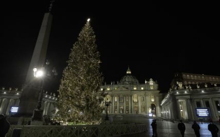 Карантинное Рождество: как европейцы встречают праздник рождения Христа во время коронавируса