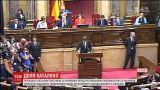 Незалежність відкладеної дії. Президент Каталонії підписав декларацію про самостійність