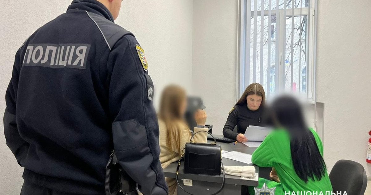 Поліція повідомила про підозру лікарці, через яку померло немовля